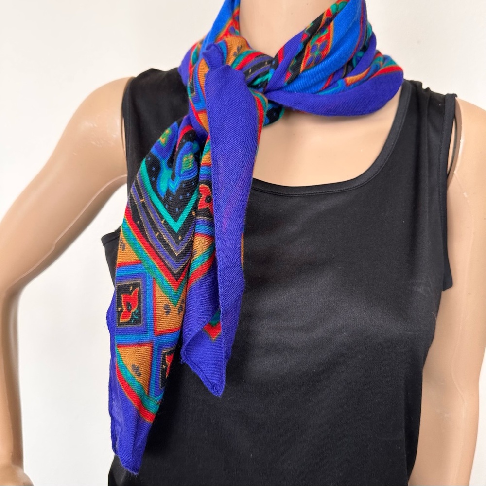 Vintage multicolored 30x30 scarf